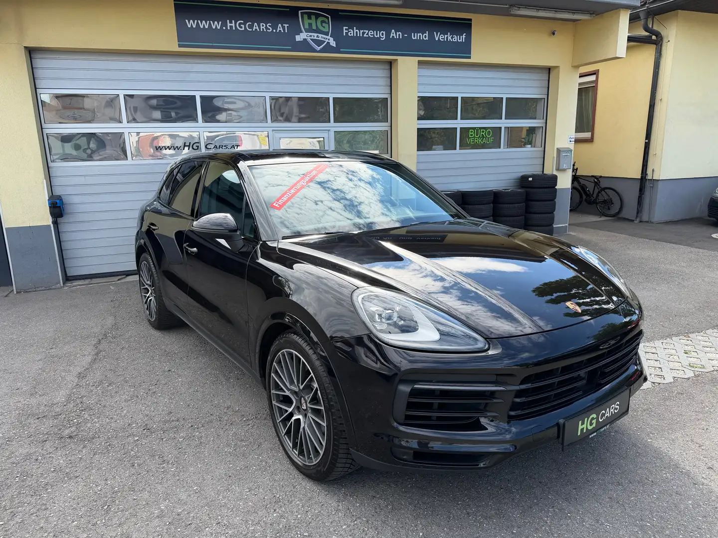 Porsche Cayenne 3,0 Turbo V6*ACC*Kamera*21"BOSE*LED*PANORAMA* Schwarz - 1