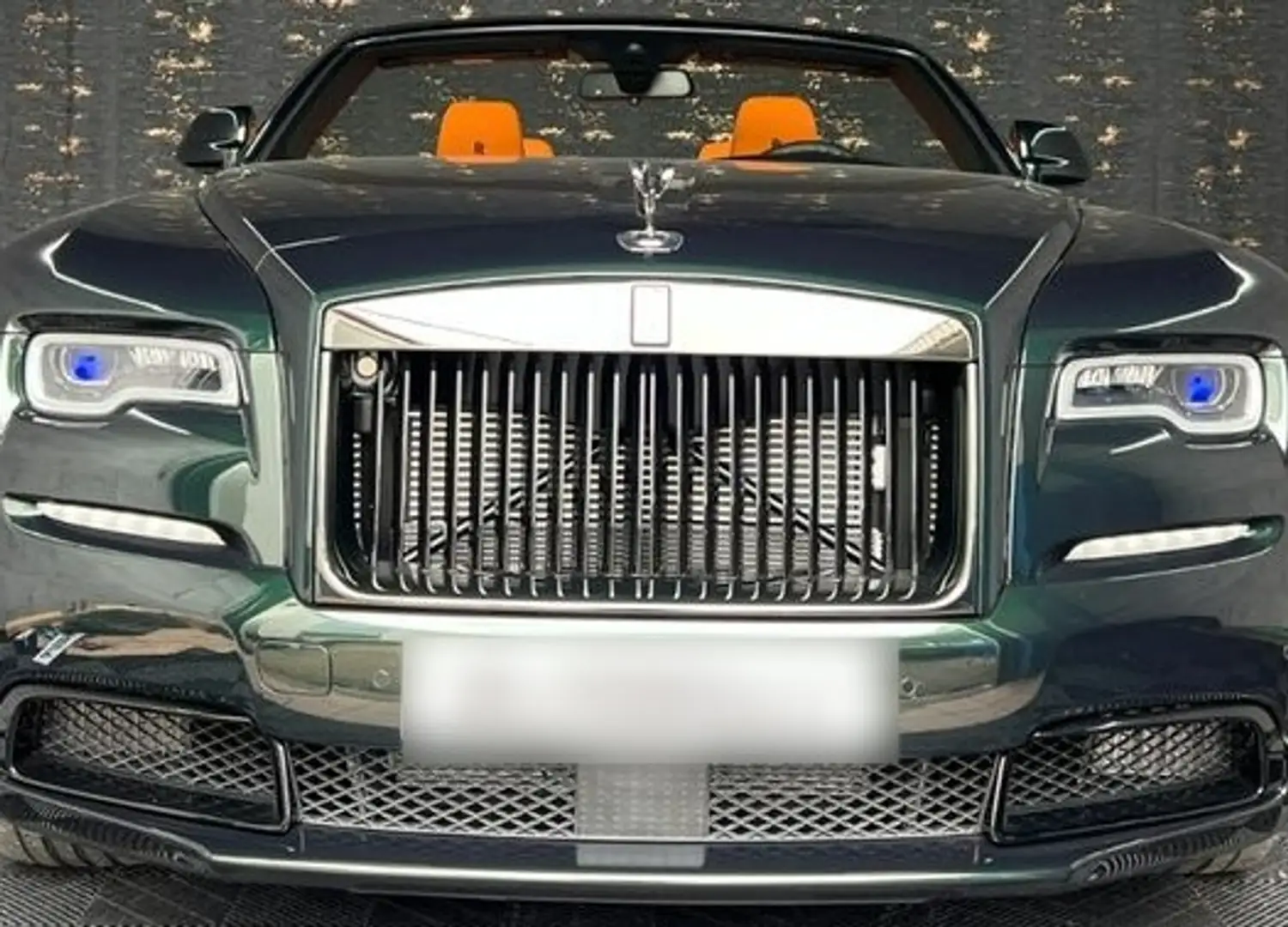 Rolls-Royce Dawn 6.6 V12 Зелений - 1