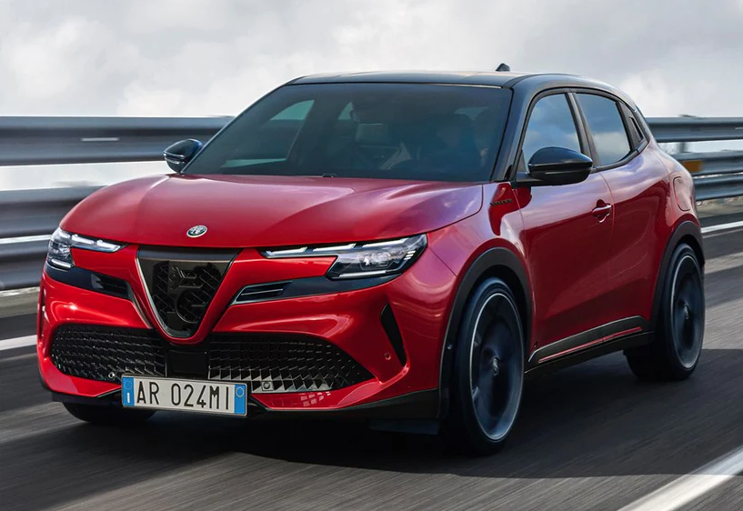 Alfa Romeo Junior Ibrida 1.2 Speciale 100kw eDCT6 - foto 1
