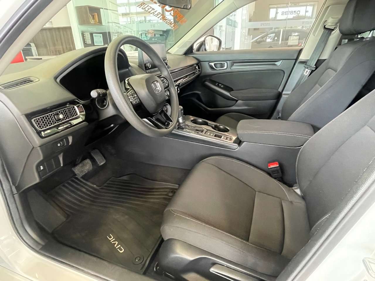 2026 Honda Civic LX — снимка 5