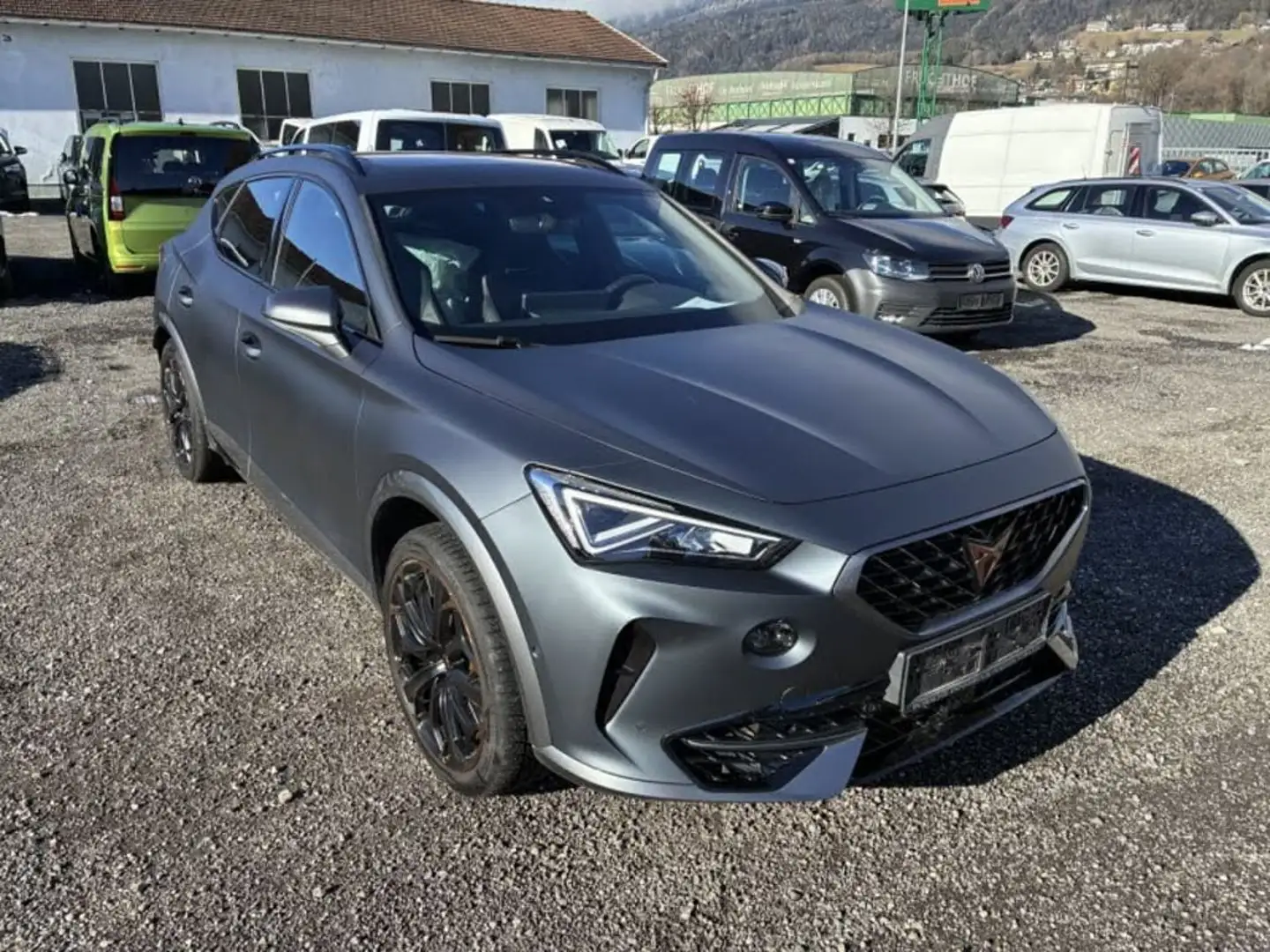 CUPRA Formentor VZ 2.0 TSI 310 PS DSG 4Drive Grau - 2