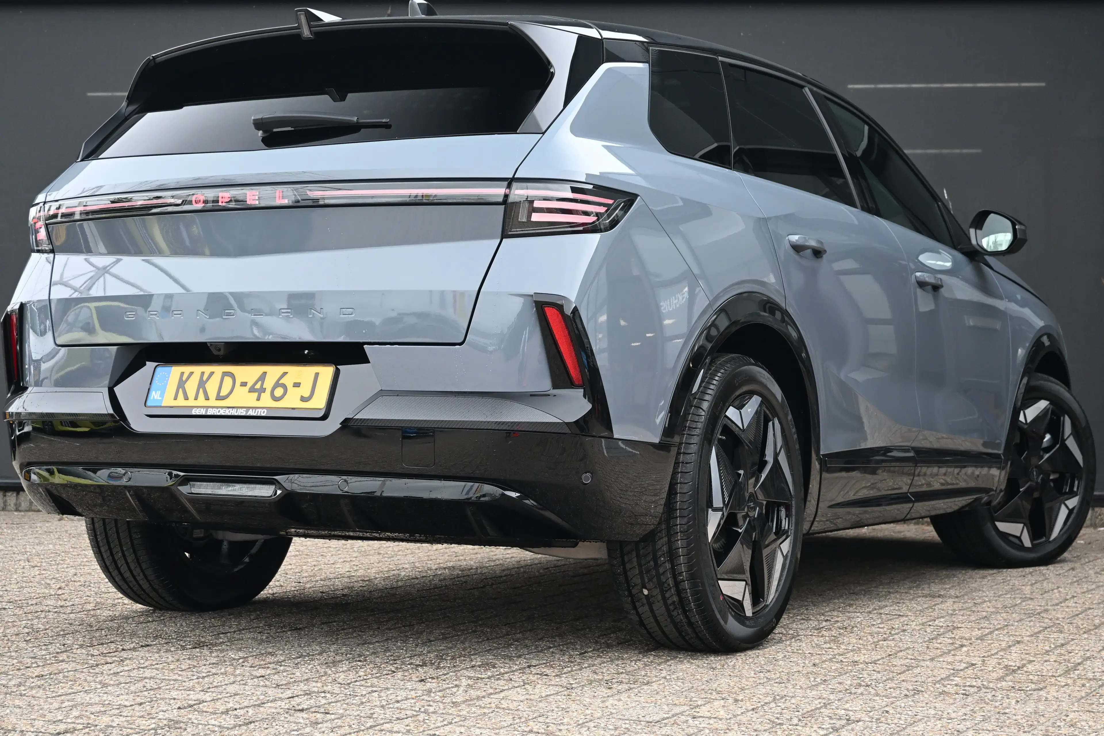 Opel Grandland Electric Ultimate AWD 73 kWh 325pk Tot 8 Jaar Gara — photo 2