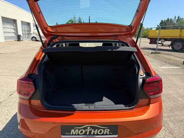 Volkswagen Polo view 14