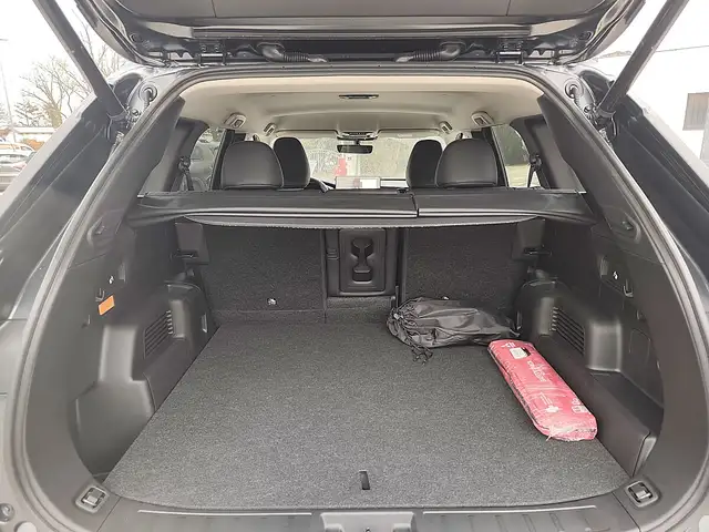 Mitsubishi Outlander 2,4 PHEV S-AWC Intense Ansicht 18