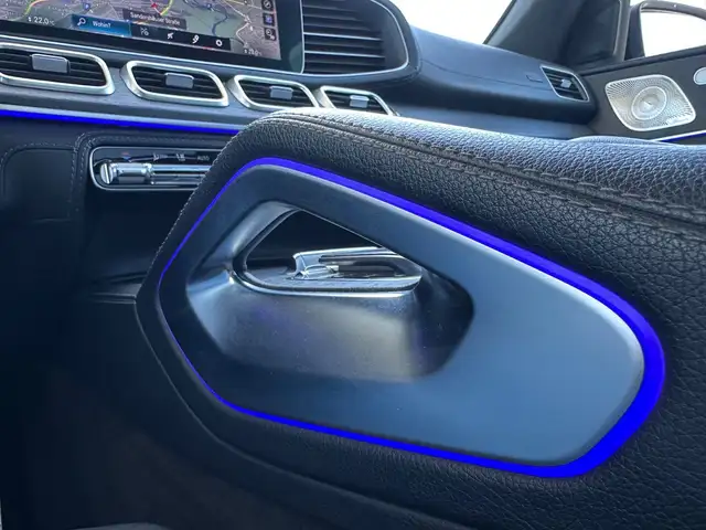 Mercedes-Benz GLE view 27