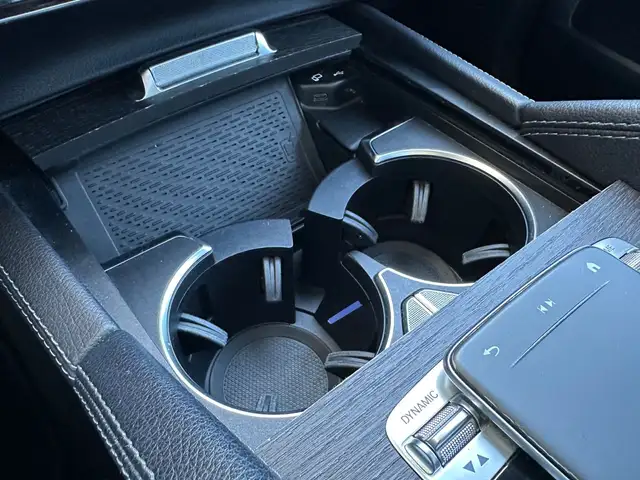 Mercedes-Benz GLE view 28