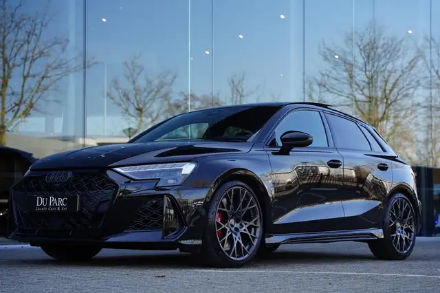 Audi RS3 Sportback 2.5 TFSI Quattro Panorama / SONOS 3D / M