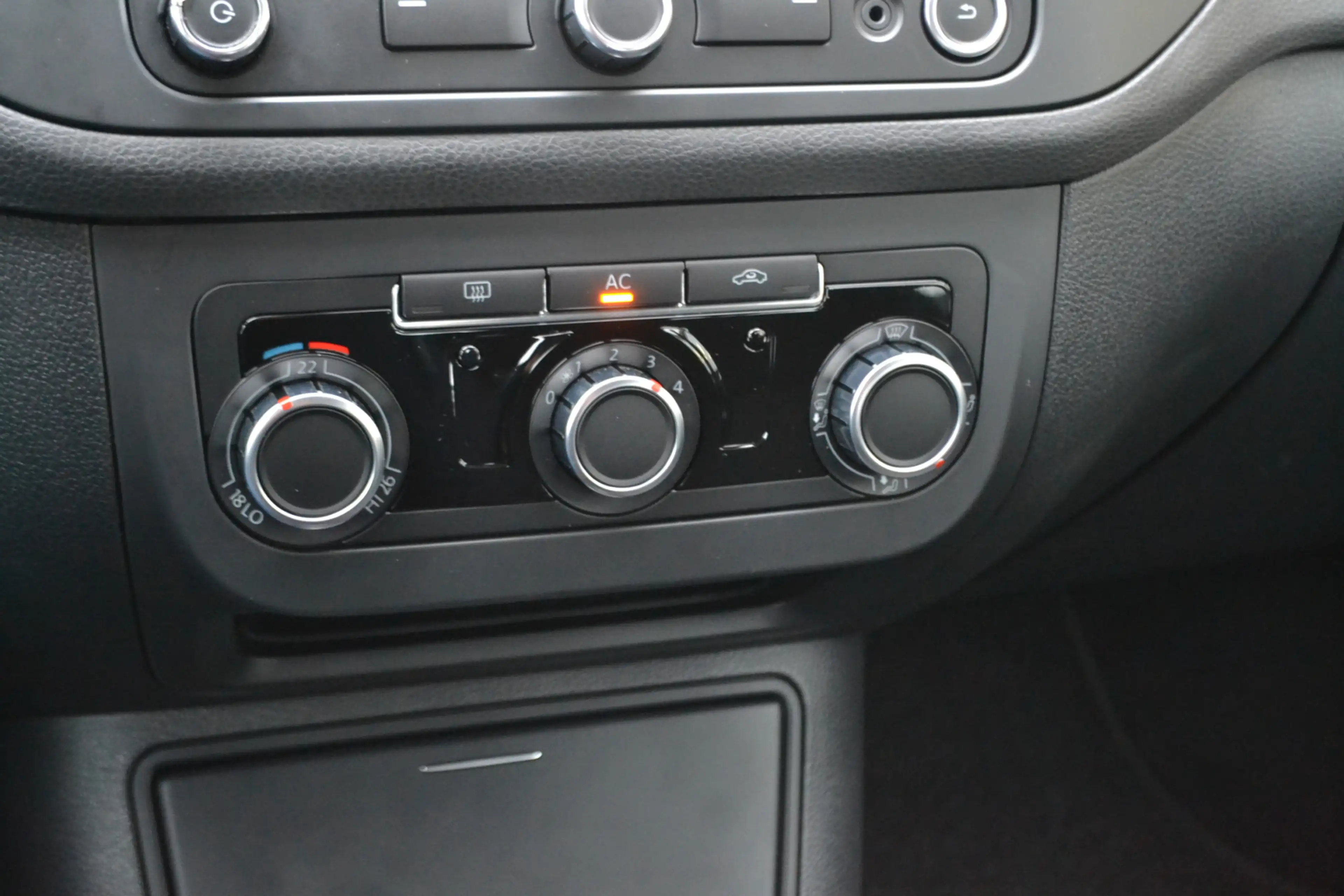 Volkswagen Golf Plus 1.2 TSI Automaat, Airco, Cruise, trekhaak. — photo 10