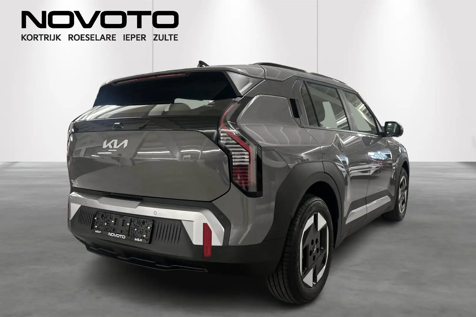 Kia EV3 BEV 58,3 kWH Business Gris - 2