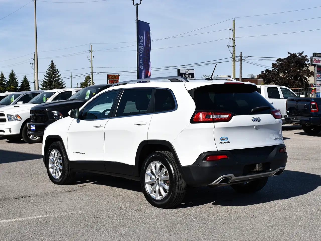Jeep Cherokee снимка Jeep Cherokee