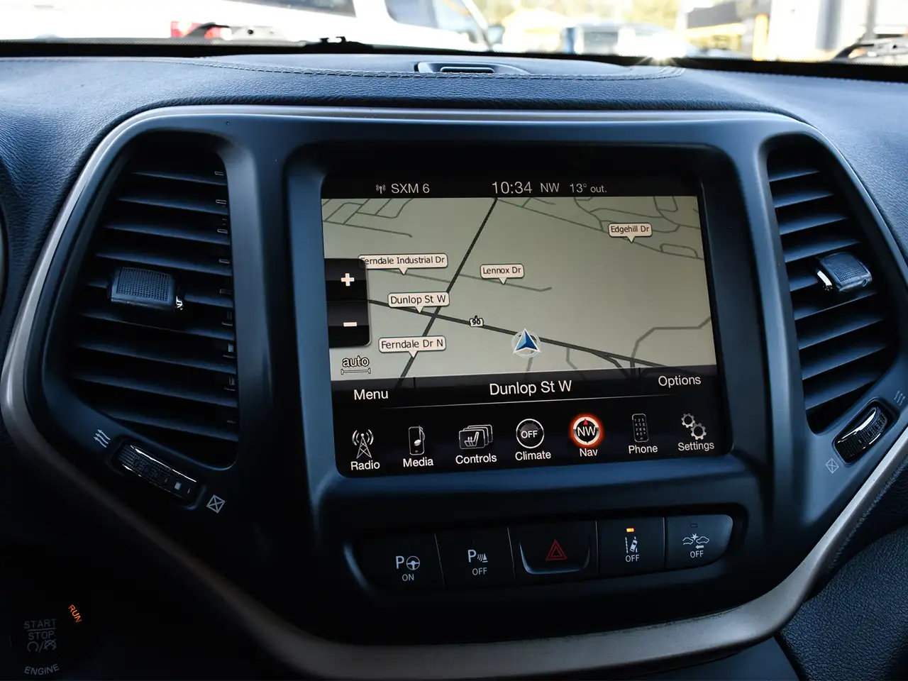 Jeep Cherokee снимка Jeep Cherokee