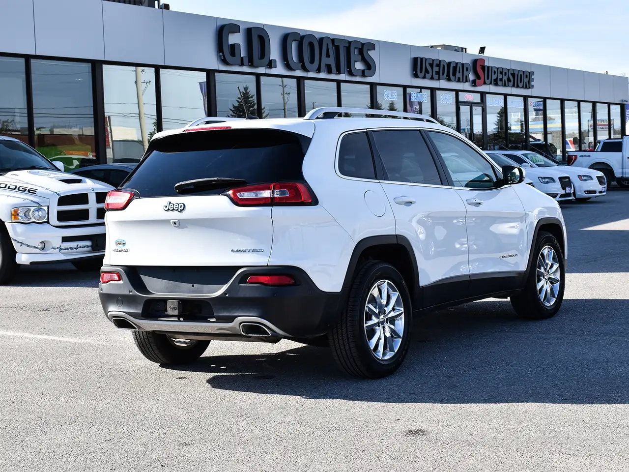 Jeep Cherokee снимка Jeep Cherokee