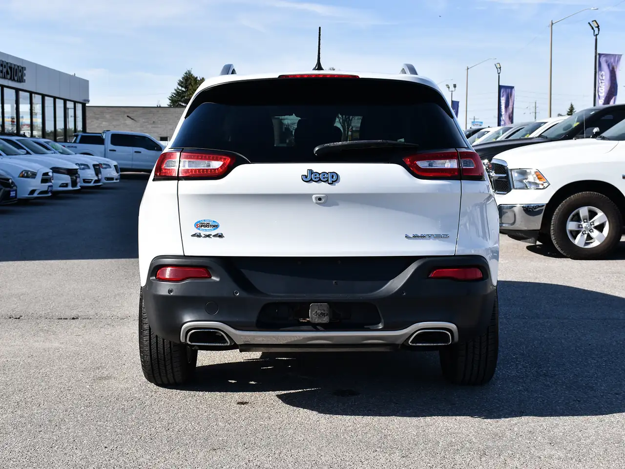Jeep Cherokee снимка Jeep Cherokee