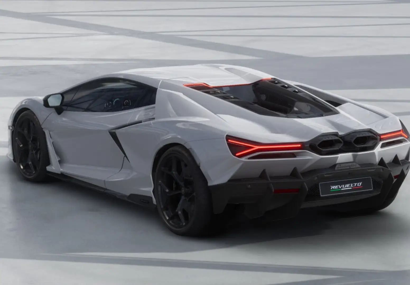 Lamborghini Revuelto - 1