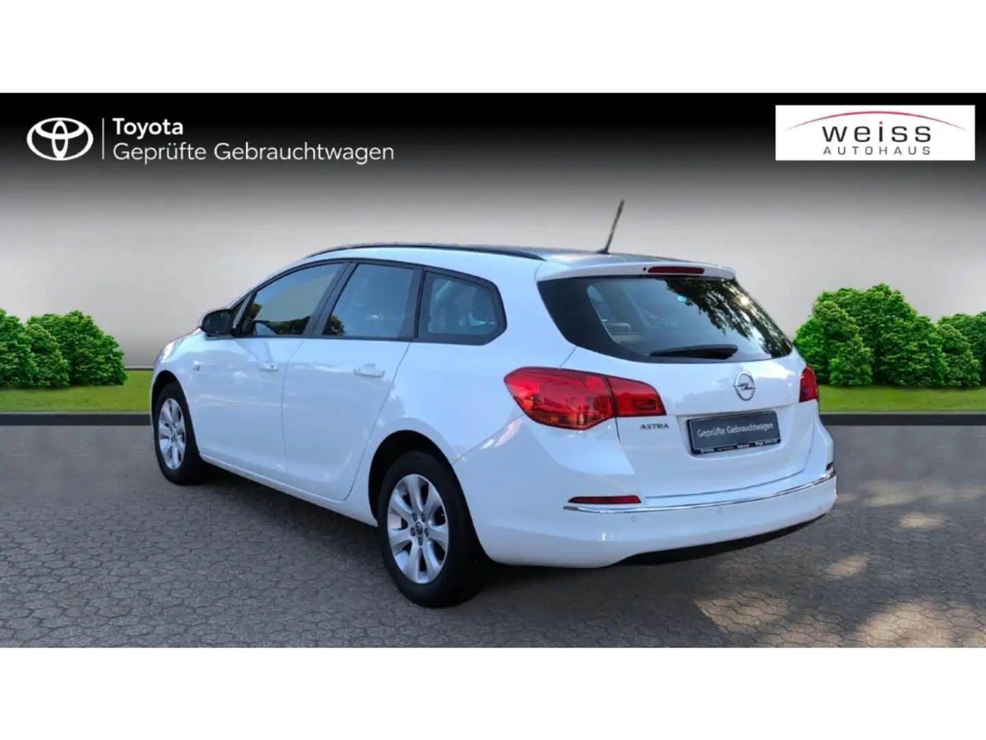 Opel Astra J Sports Tourer Style 1.6*Temp*PDC*AHK*M+S Blanc - 2