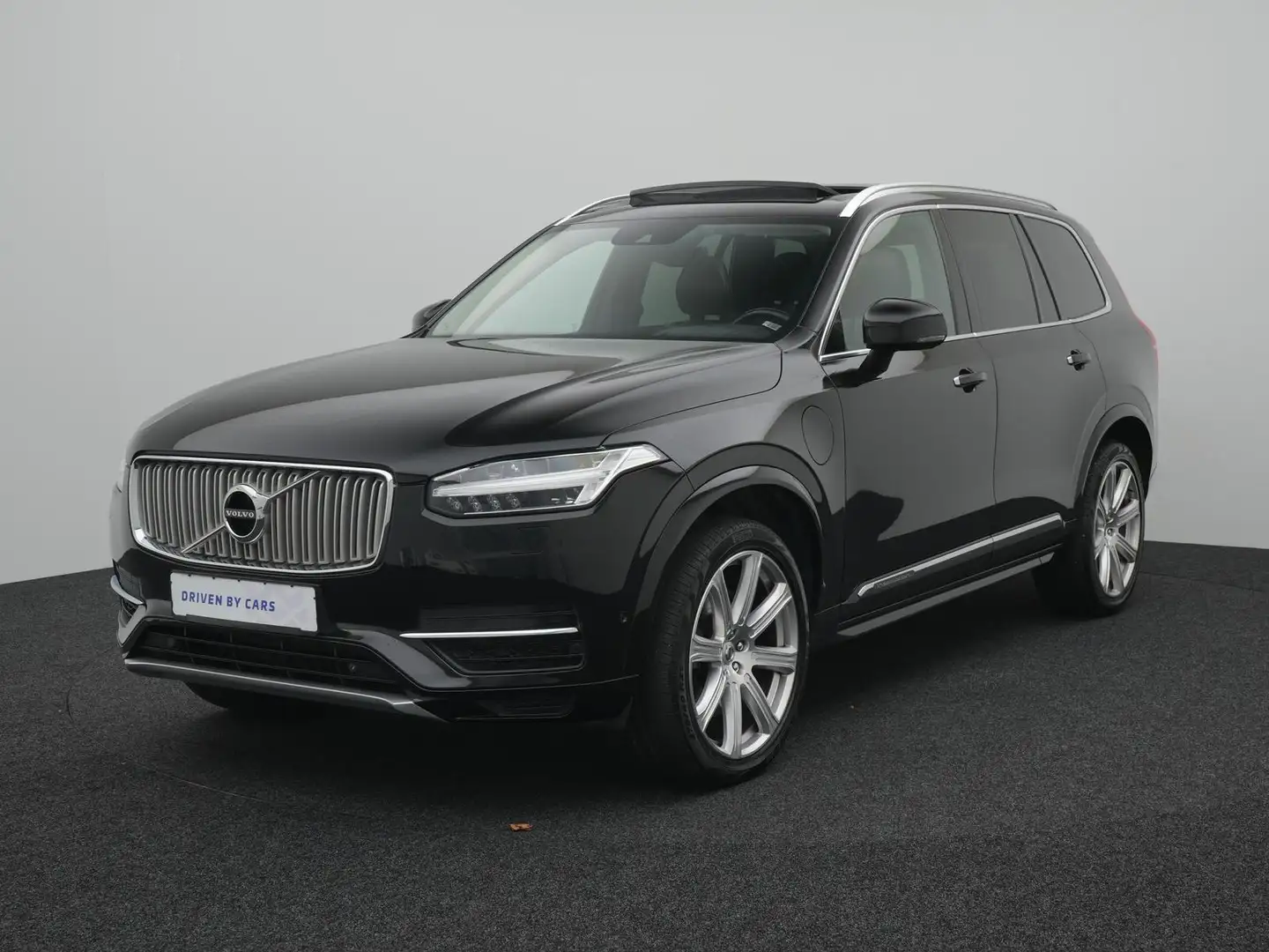 Volvo XC90 Inscription T8 Plug-In Hybrid AWD,HuD,7P, Zwart - 2