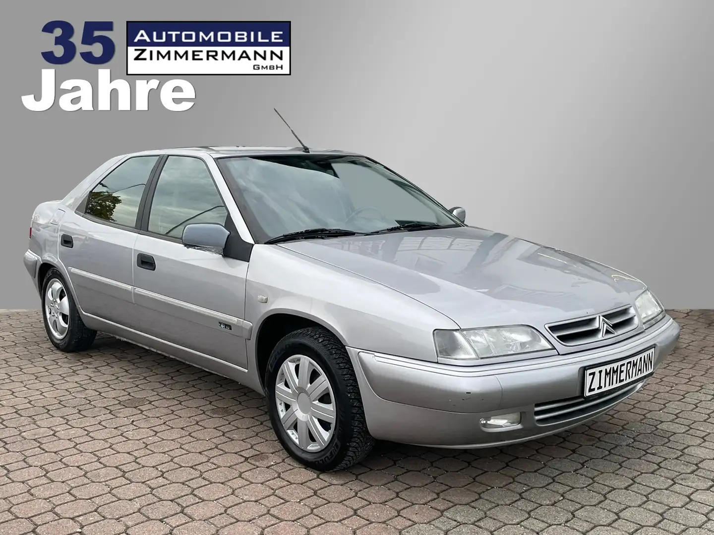 Citroen Xantia Xantia 1.8 16V Millesime*Wenig-KM*Klima*Youngtimer Silber - 2