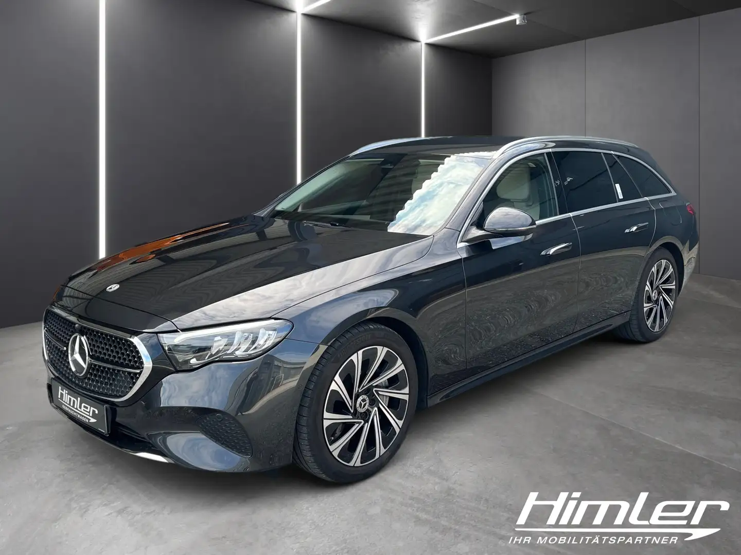 Mercedes-Benz E 300 de 4M T-Modell Schwarz - 1