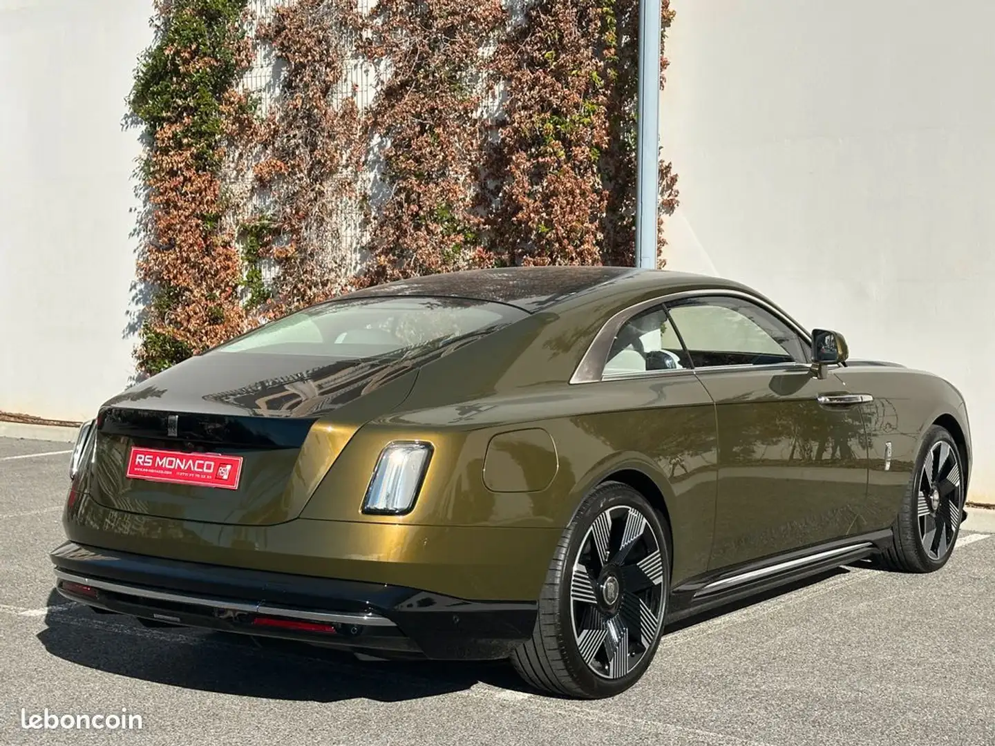 Rolls-Royce Spectre Rolls royce e Grün - 2