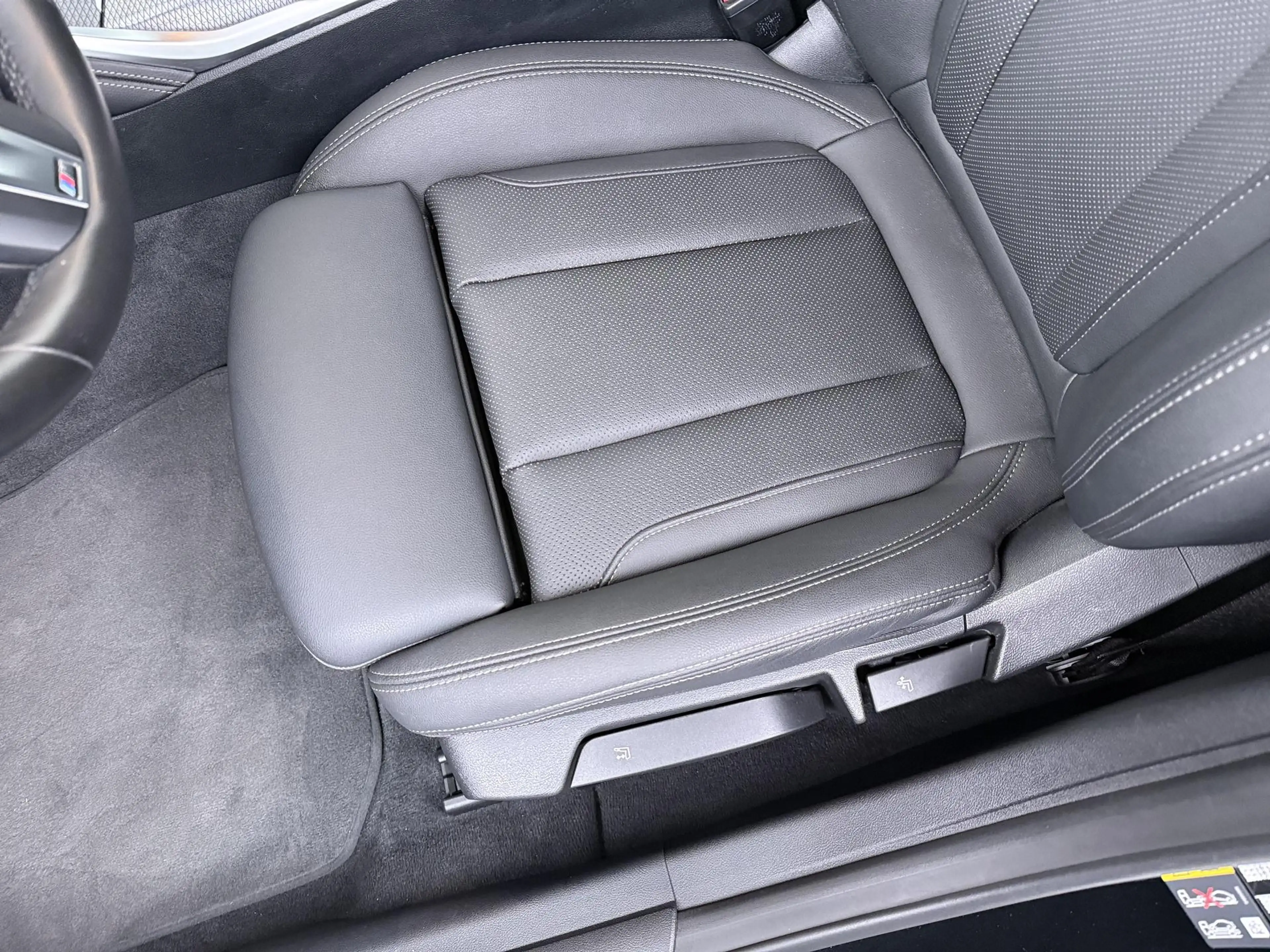 BMW i4 Gran Coupé eDrive40 | SoH 97% | M Sportpakket | Vo — photo 14
