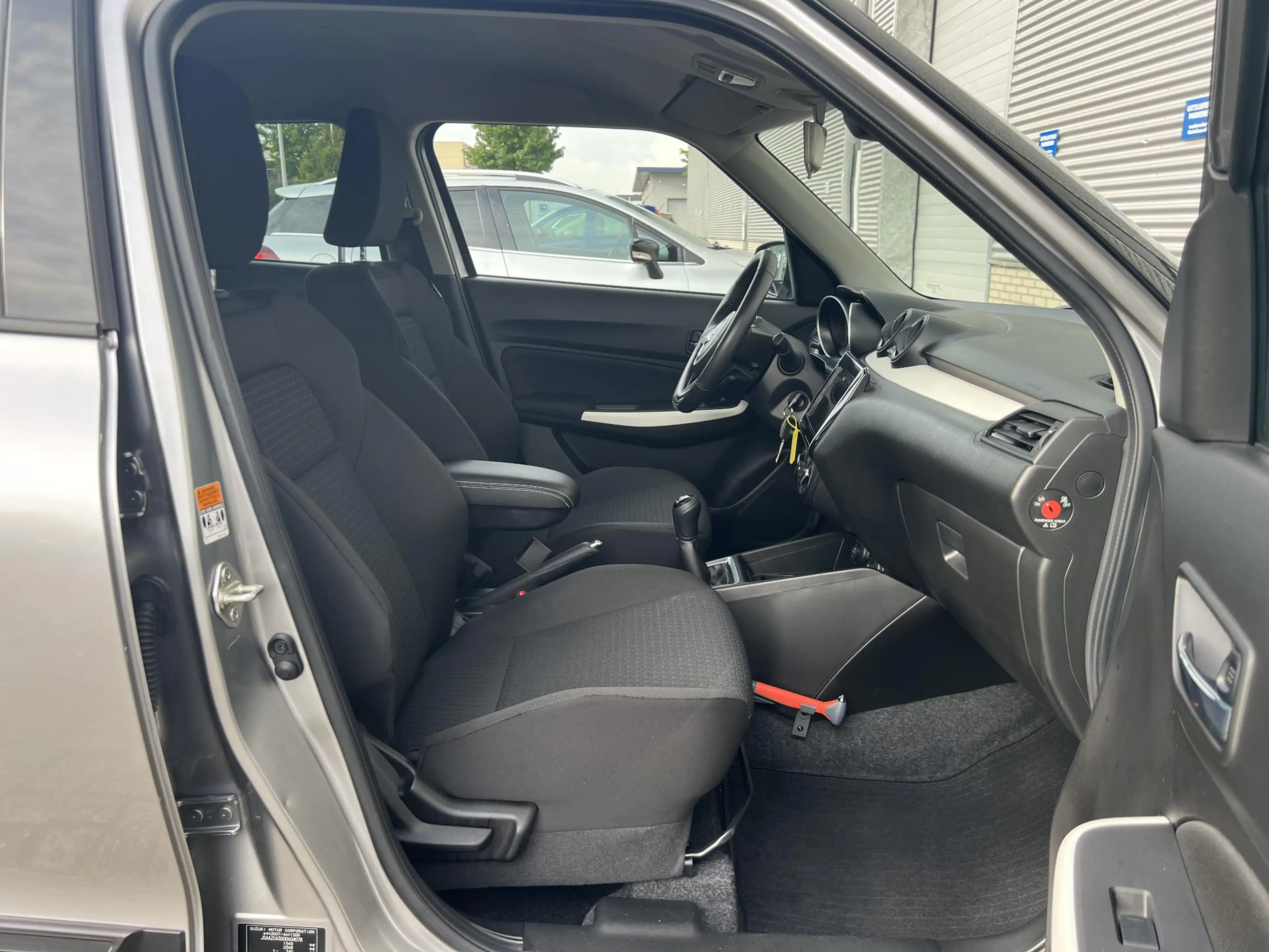 Suzuki Swift 1.2 Select Smart Hybrid | Armsteun | Apple Carplay — photo 13