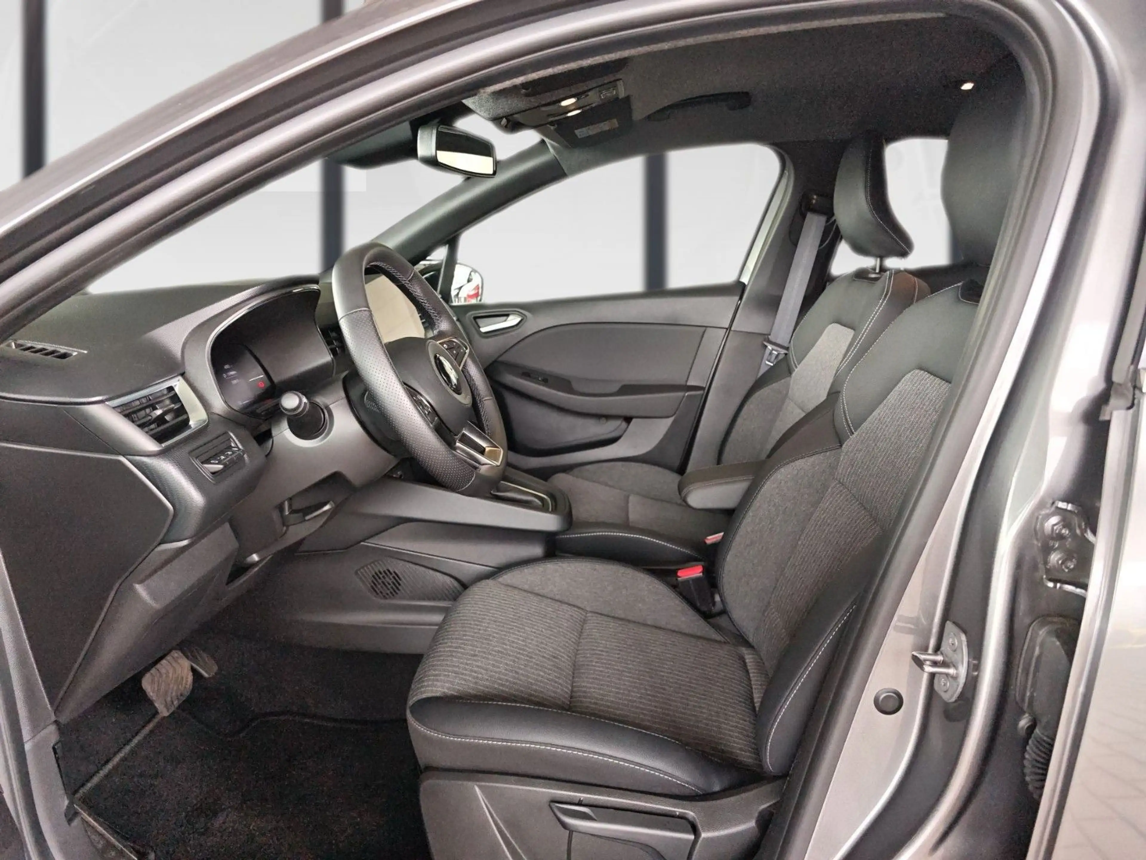 Mitsubishi Colt 1.6 Benziner Hybrid Edition — photo 7