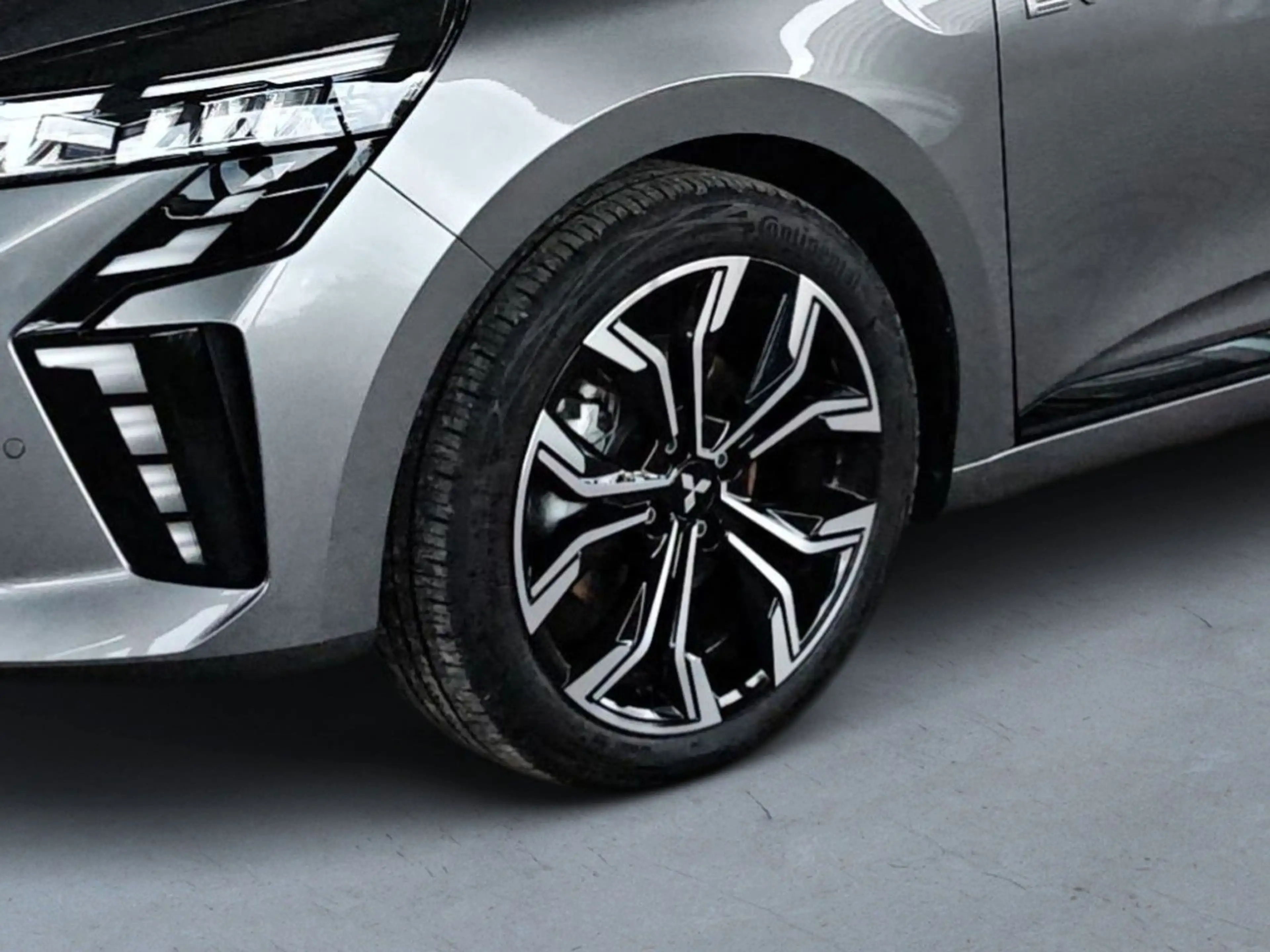 Mitsubishi Colt 1.6 Benziner Hybrid Edition — photo 6