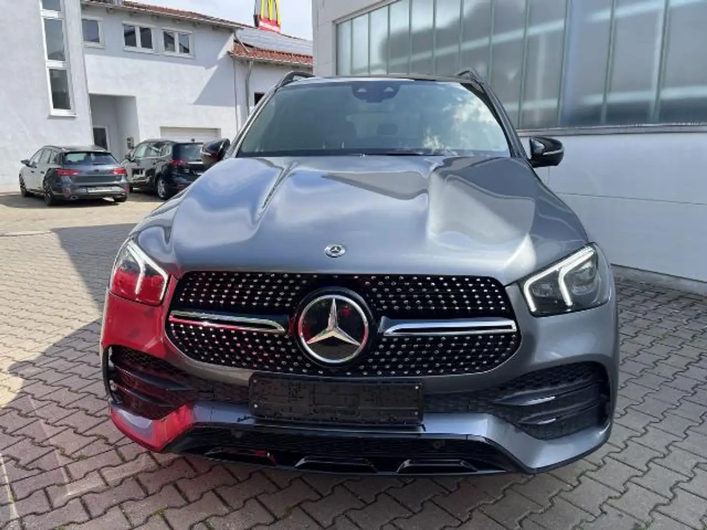 Mercedes-Benz GLE 350 d AMG-Line 4 Matic - Navi - ACC - Burmester - 8-fa Grijs - 2