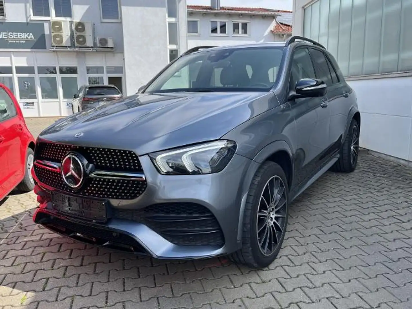 Mercedes-Benz GLE 350 d AMG-Line 4 Matic - Navi - ACC - Burmester - 8-fa Grijs - 1