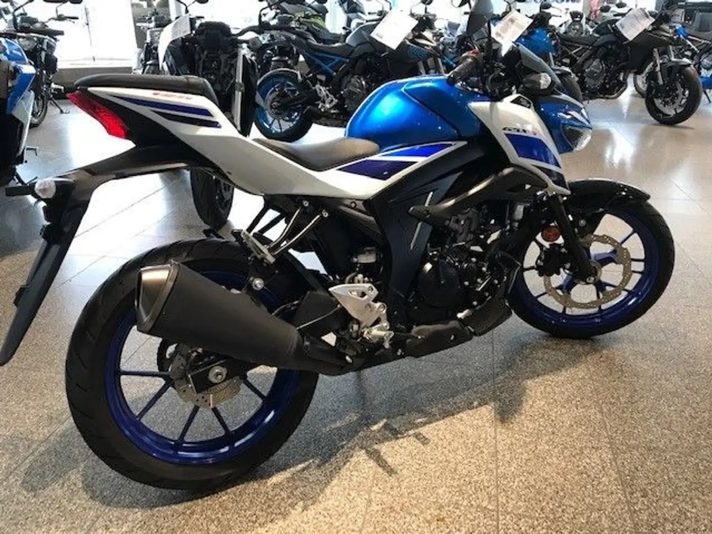 Suzuki GSX-S 125 2 Jahre Anschlußgarantie) Roşu - 2