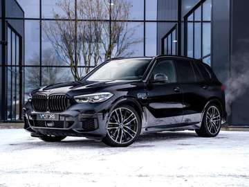 X5 xDrive45e - M pack - trekhaak - luchtvering