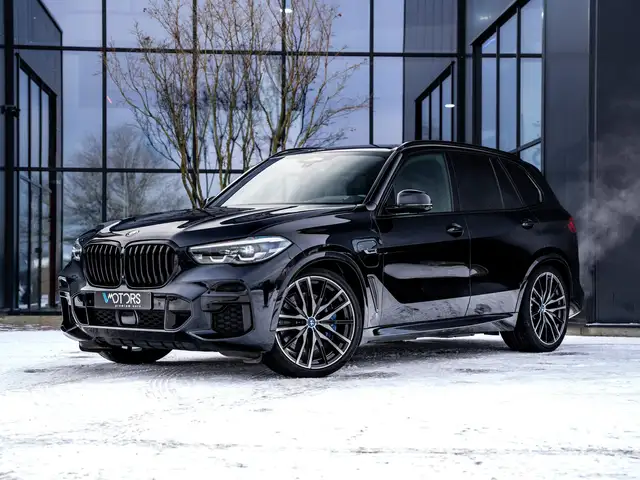 BMW X5 X5 xDrive45e - M pack - trekhaak - luchtvering
