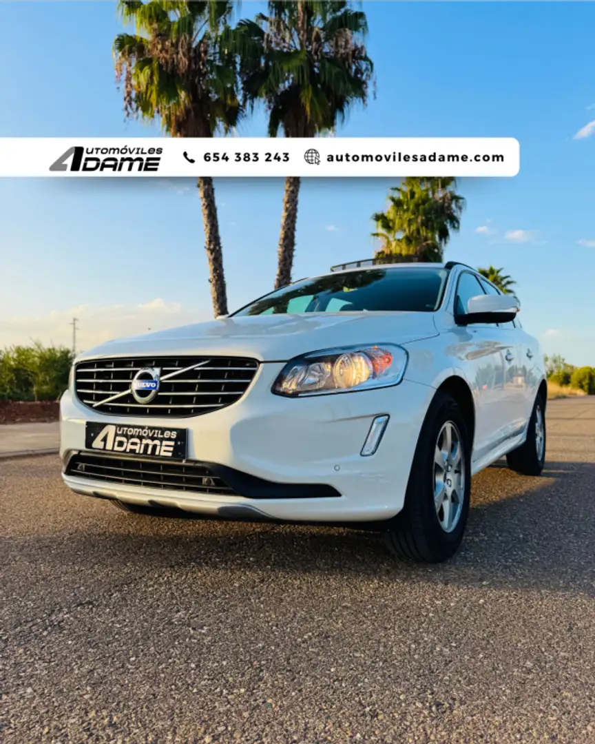 Volvo XC60 D4 Momentum AWD Aut. 190 Blanco - 1