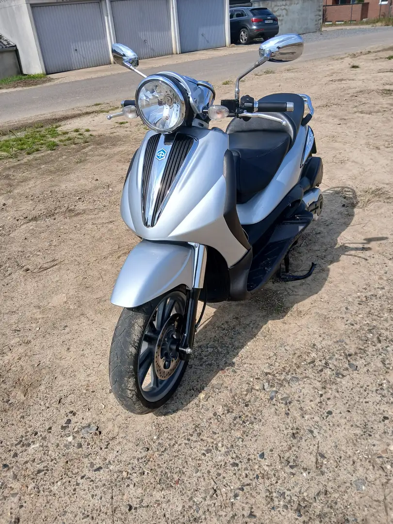 Piaggio Beverly 500 Ezüst - 1