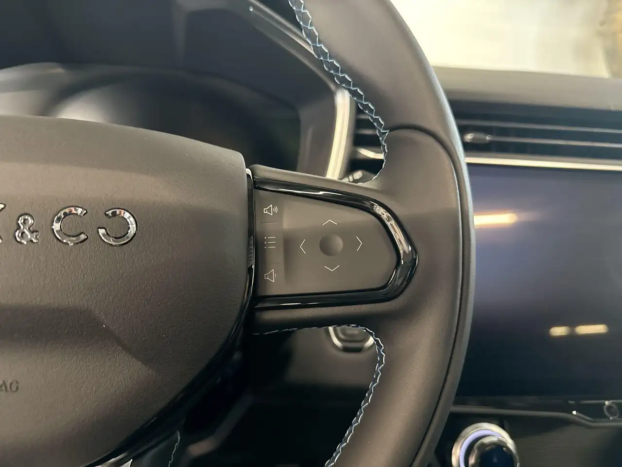 Lynk & Co 01 1.5 PHEV MY22 PANO 360 CAMERA ACC KEYLESS, миниатюра 30