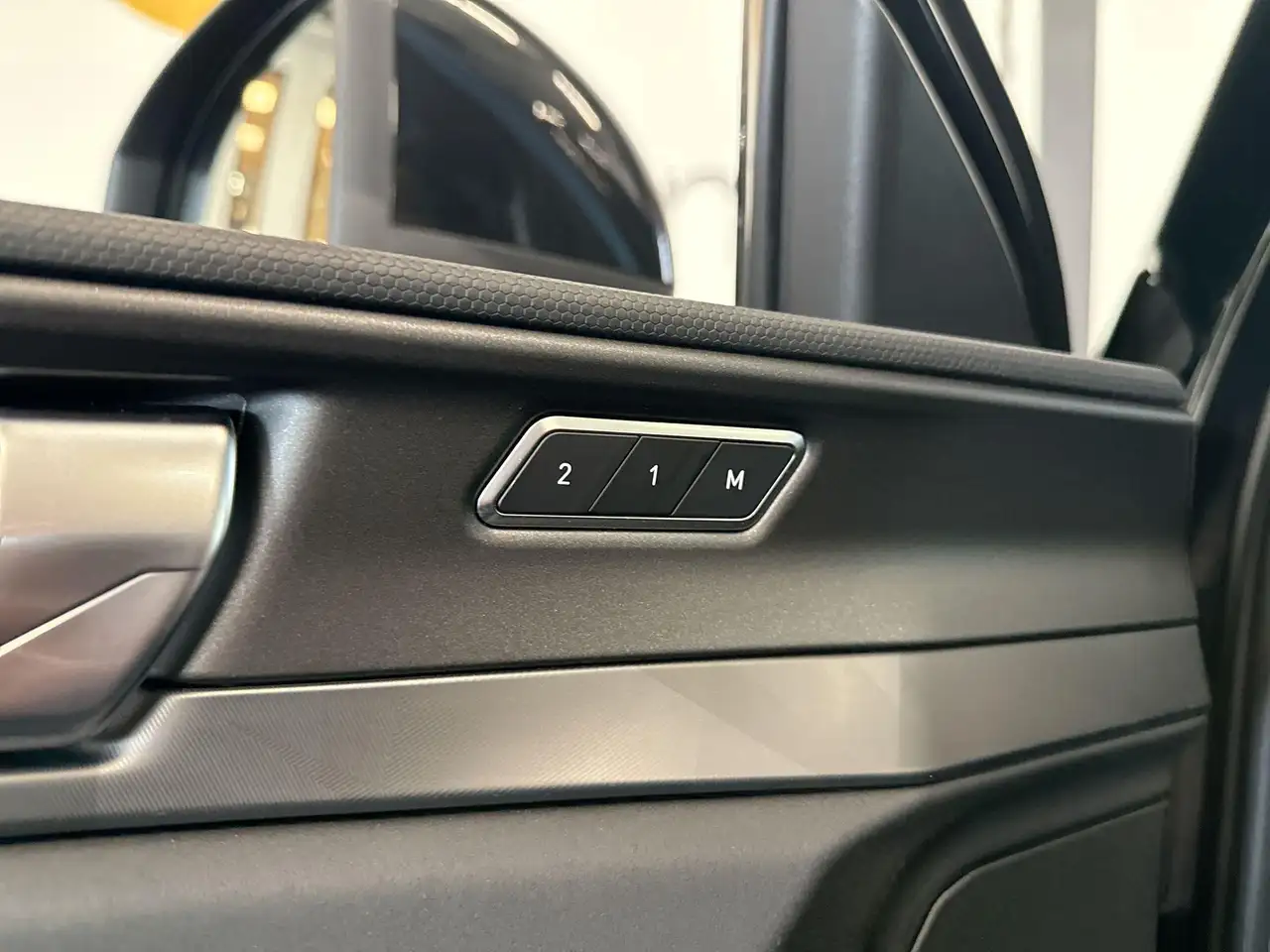 Lynk & Co 01 1.5 PHEV MY22 PANO 360 CAMERA ACC KEYLESS, миниатюра 25