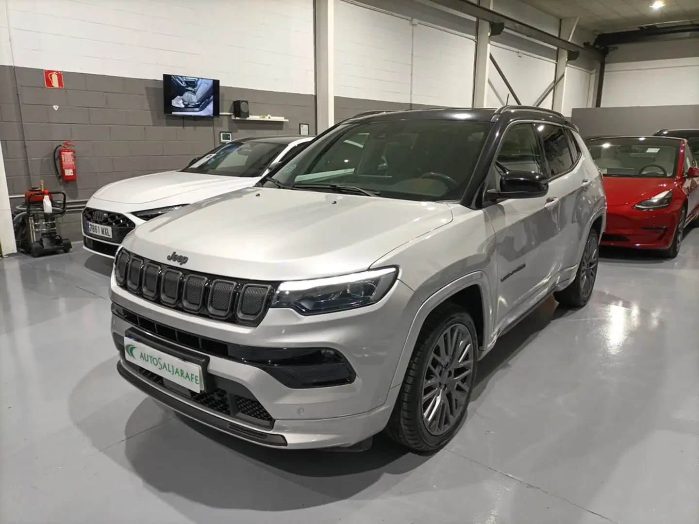 Jeep Compass 1.6 Mjt 80th FWD Gris - 1