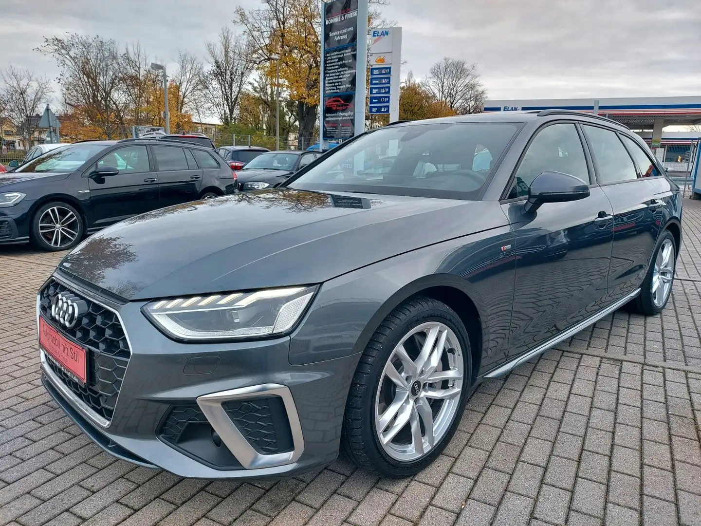 Audi A4 Avant 50 TDI Quattro S-Line Pano ACC Radar Grau - 2