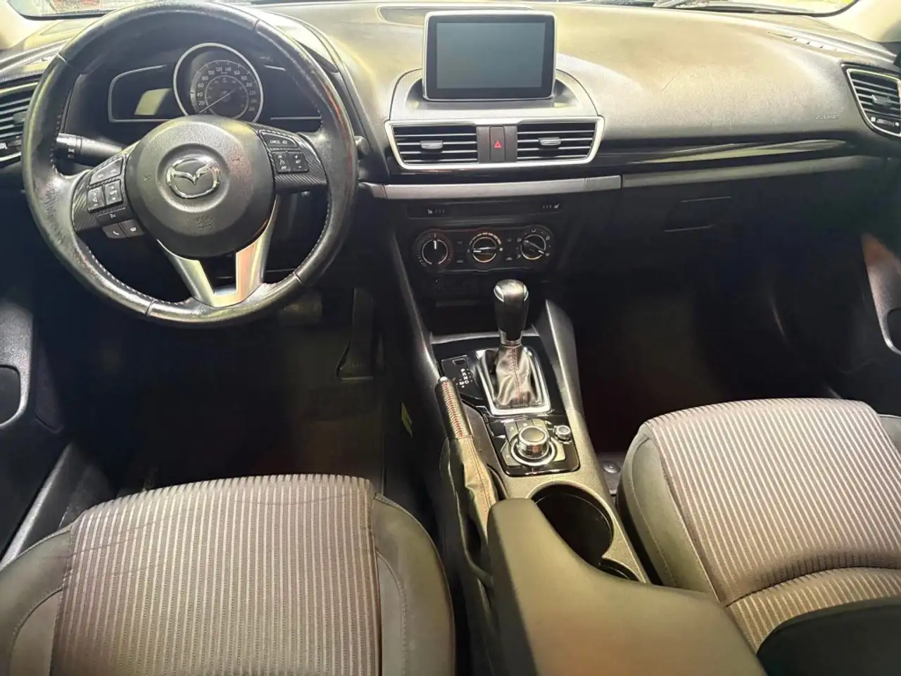 Mazda 3 fotografie Mazda 3