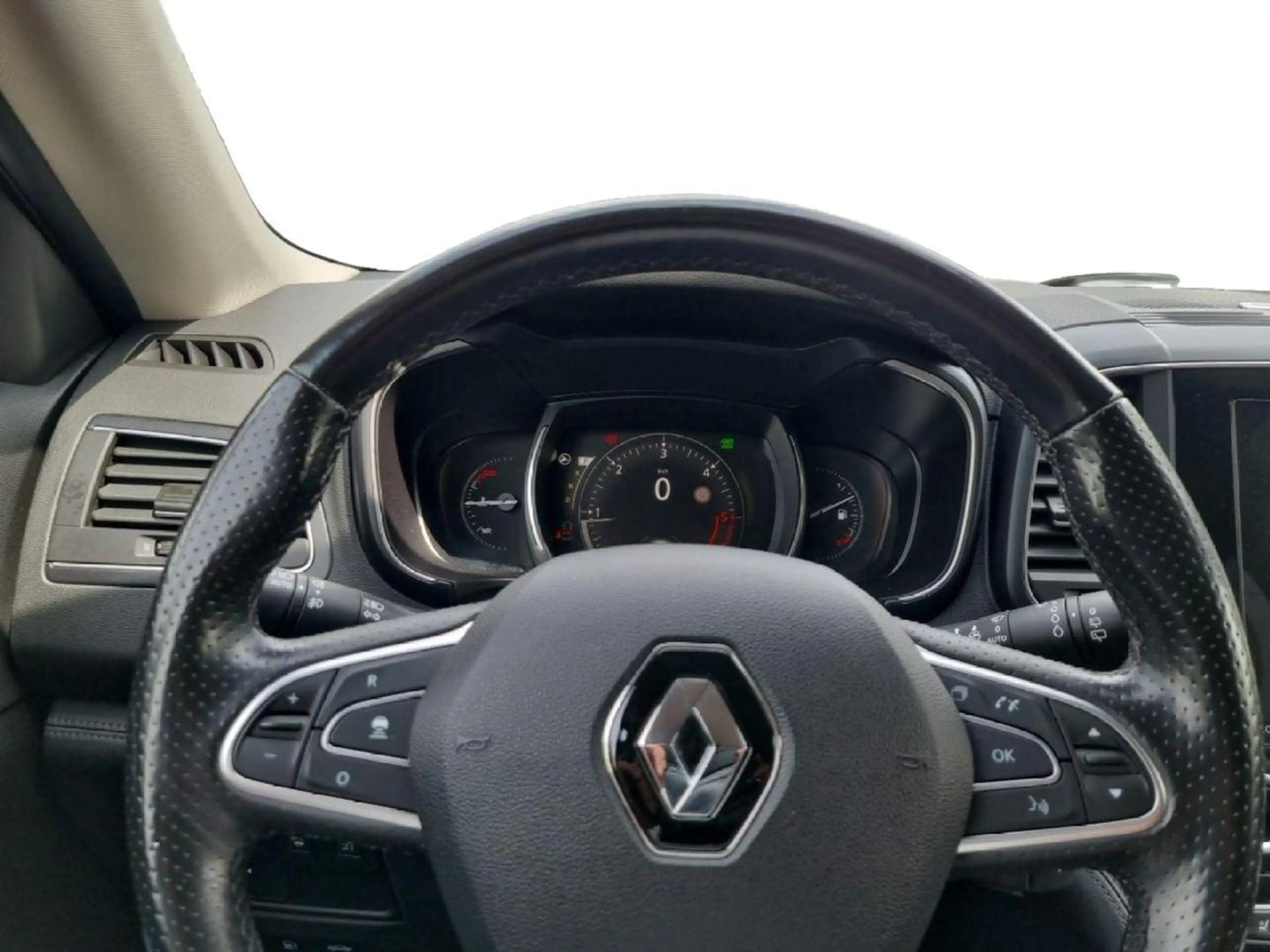 Renault Koleos BLUE dCi 190 4WD X-tronic INITIALE PARIS — photo 9