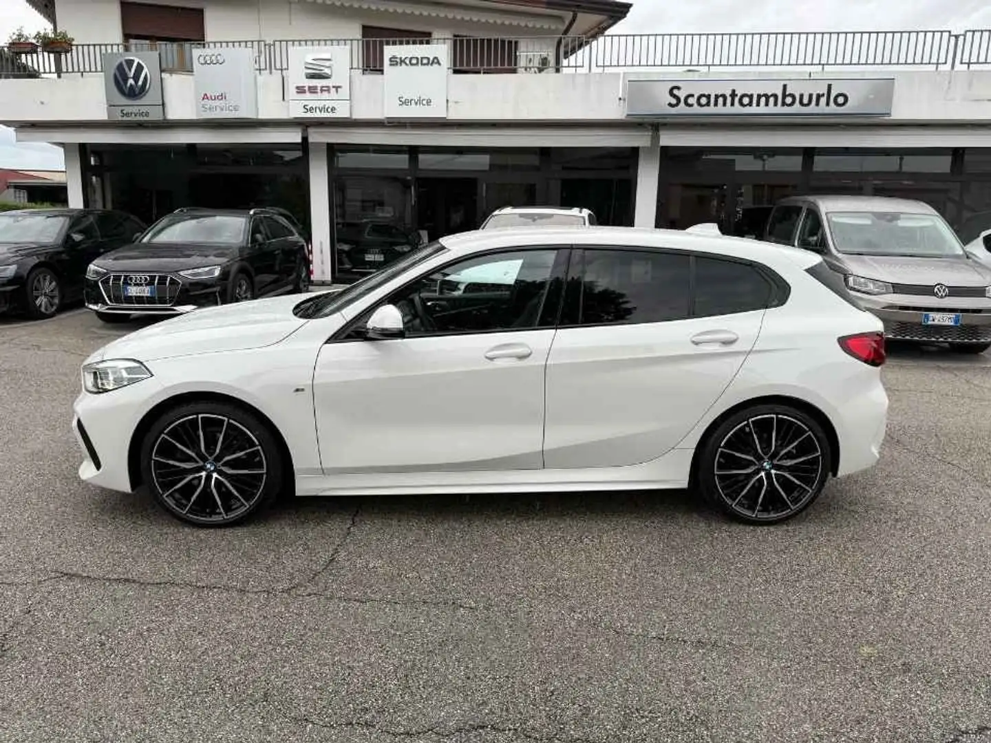BMW 118 118d Msport auto Blanc - 1