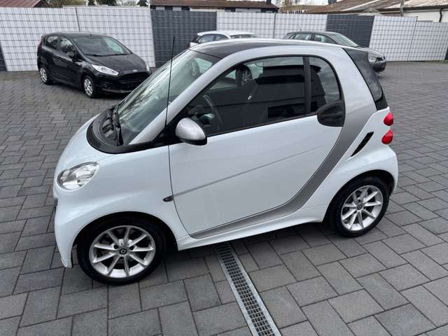 smart forTwo fortwo coupe Micro Hybrid Drive 52kW
