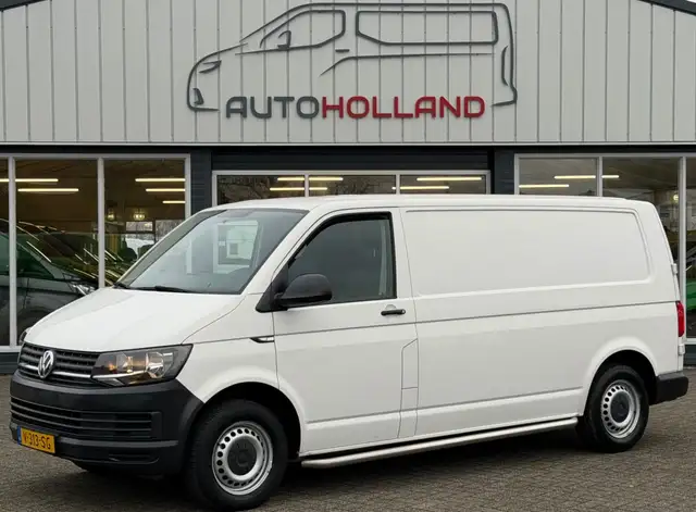 Volkswagen Transporter 2.0 TDI 84KW 115PK L2H1 EURO 6 AIRCO/ TTEKHAAK/ CR
