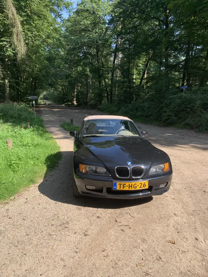 BMW Z3 roadster 1.9, foto 4