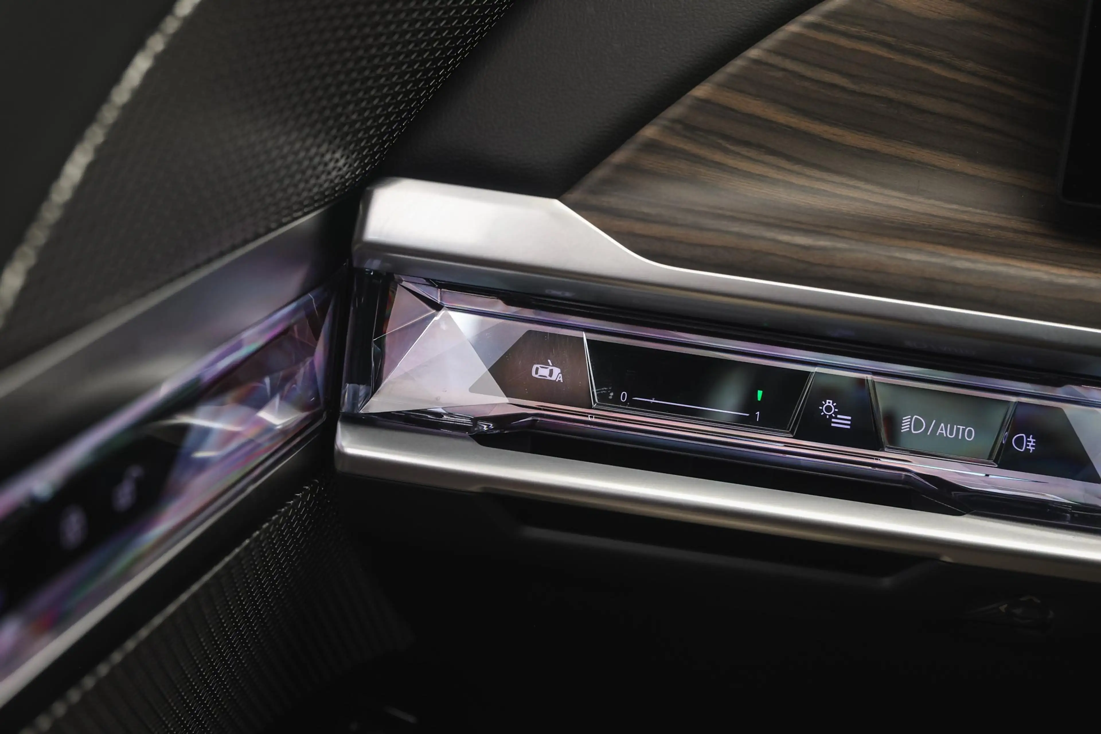 BMW 760 7 Serie M760e xDrive Automaat / Trekhaak / Multifu — photo 15