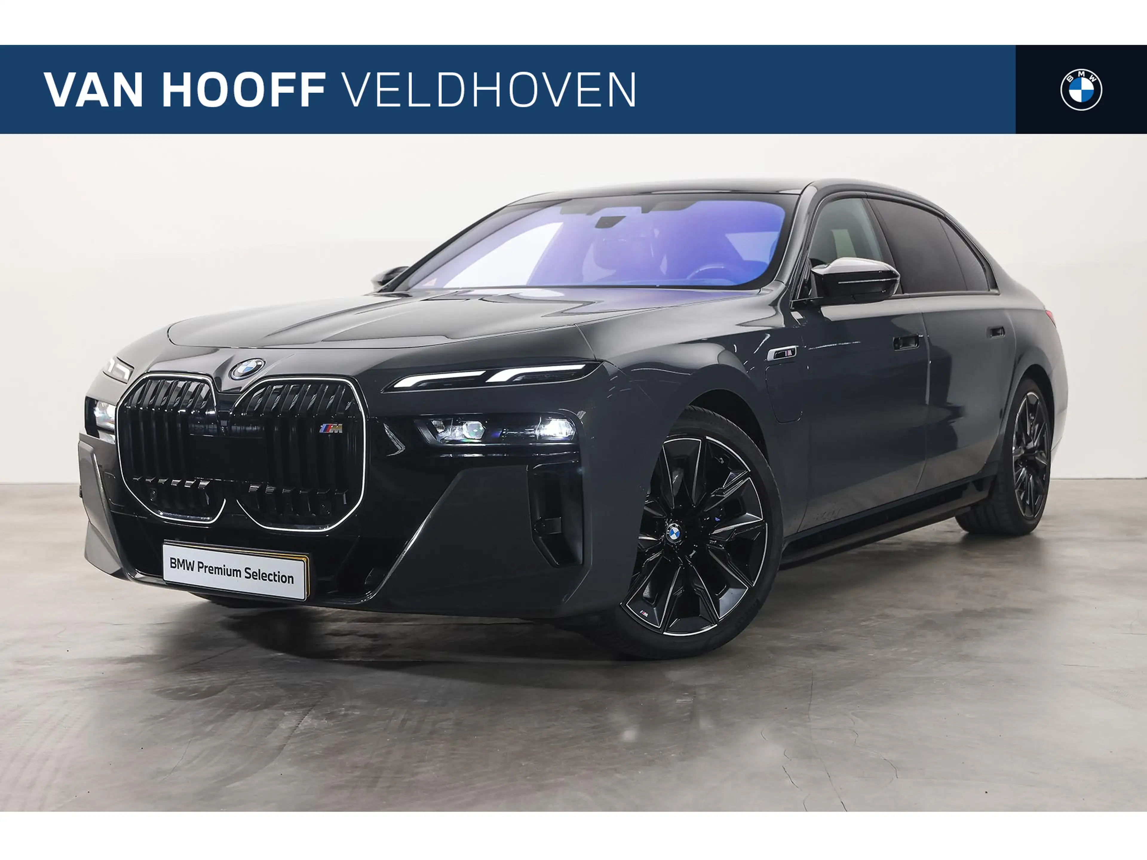 BMW 760 7 Serie M760e xDrive Automaat / Trekhaak / Multifu