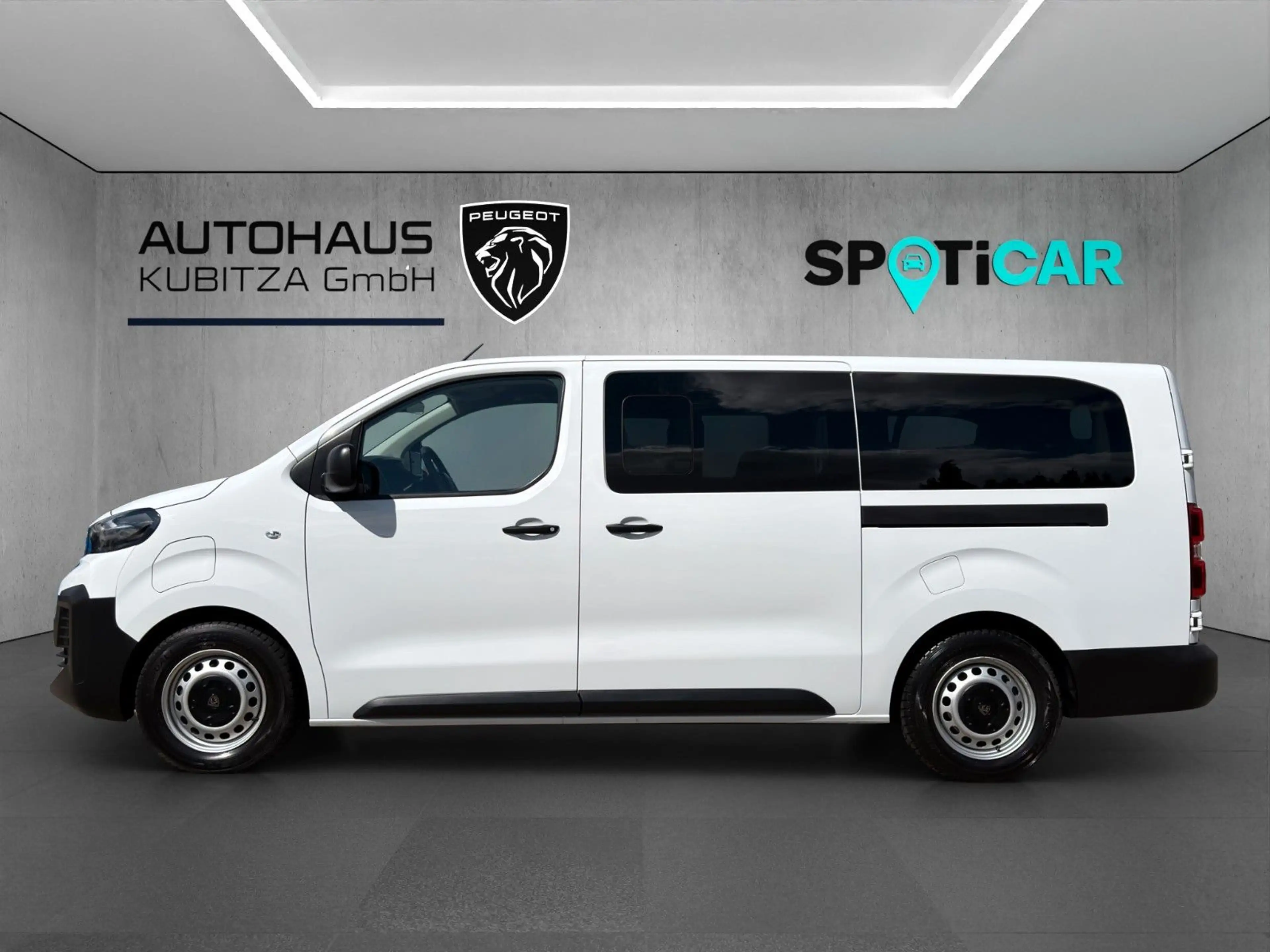 Peugeot Expert e-Expert Kombi L3 75 KWH *Kamera*Navi*LED — photo 3