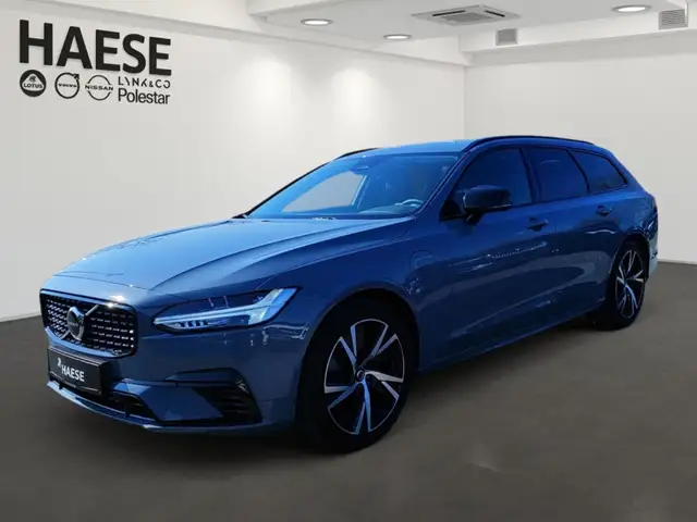 Volvo V90 T6 Plus Dark Plug-In Hybrid AWD  StandHZG Navi Led