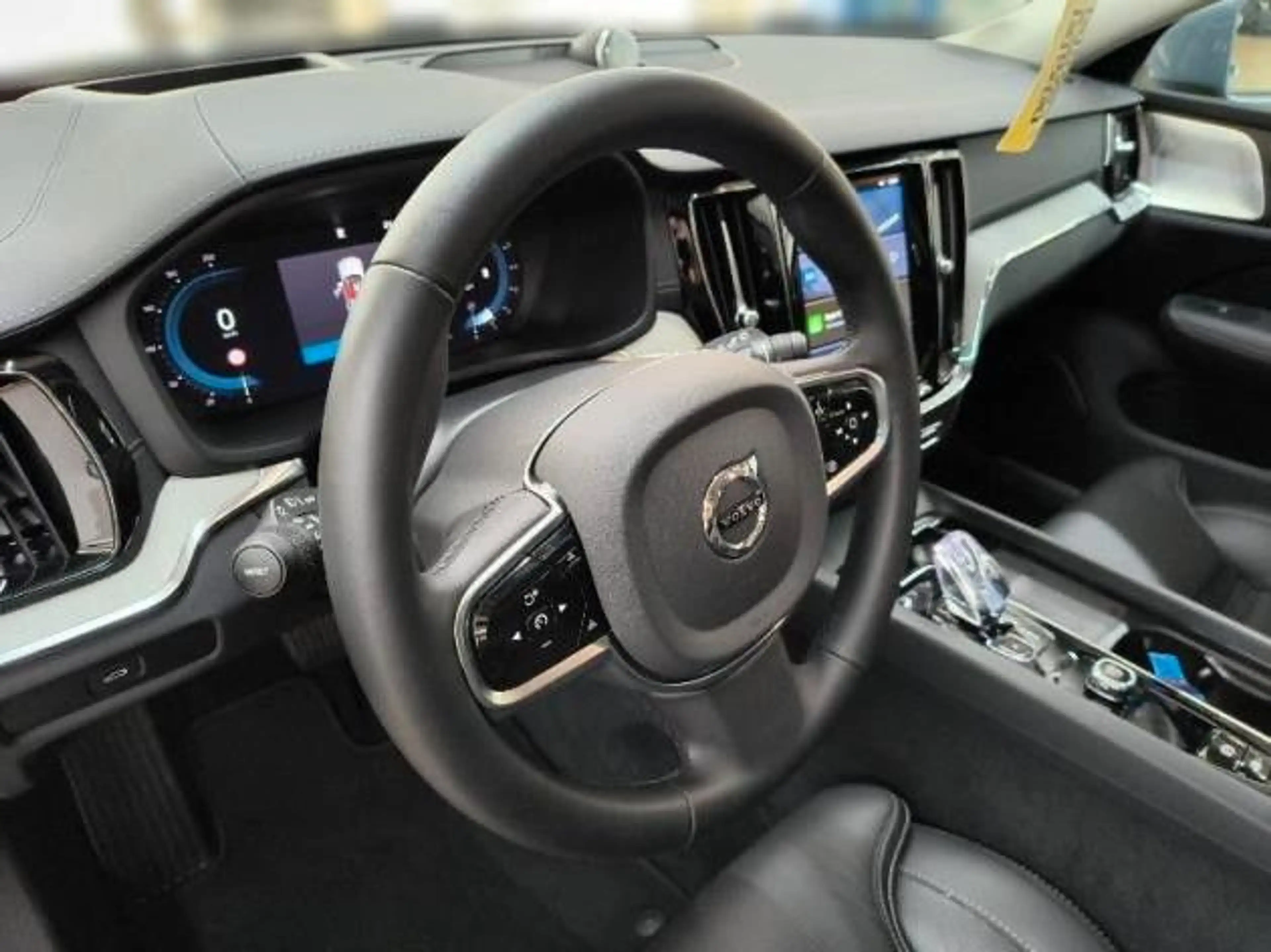 Volvo V60 Cross Country V60 B5 Bright Cross Country — photo 11
