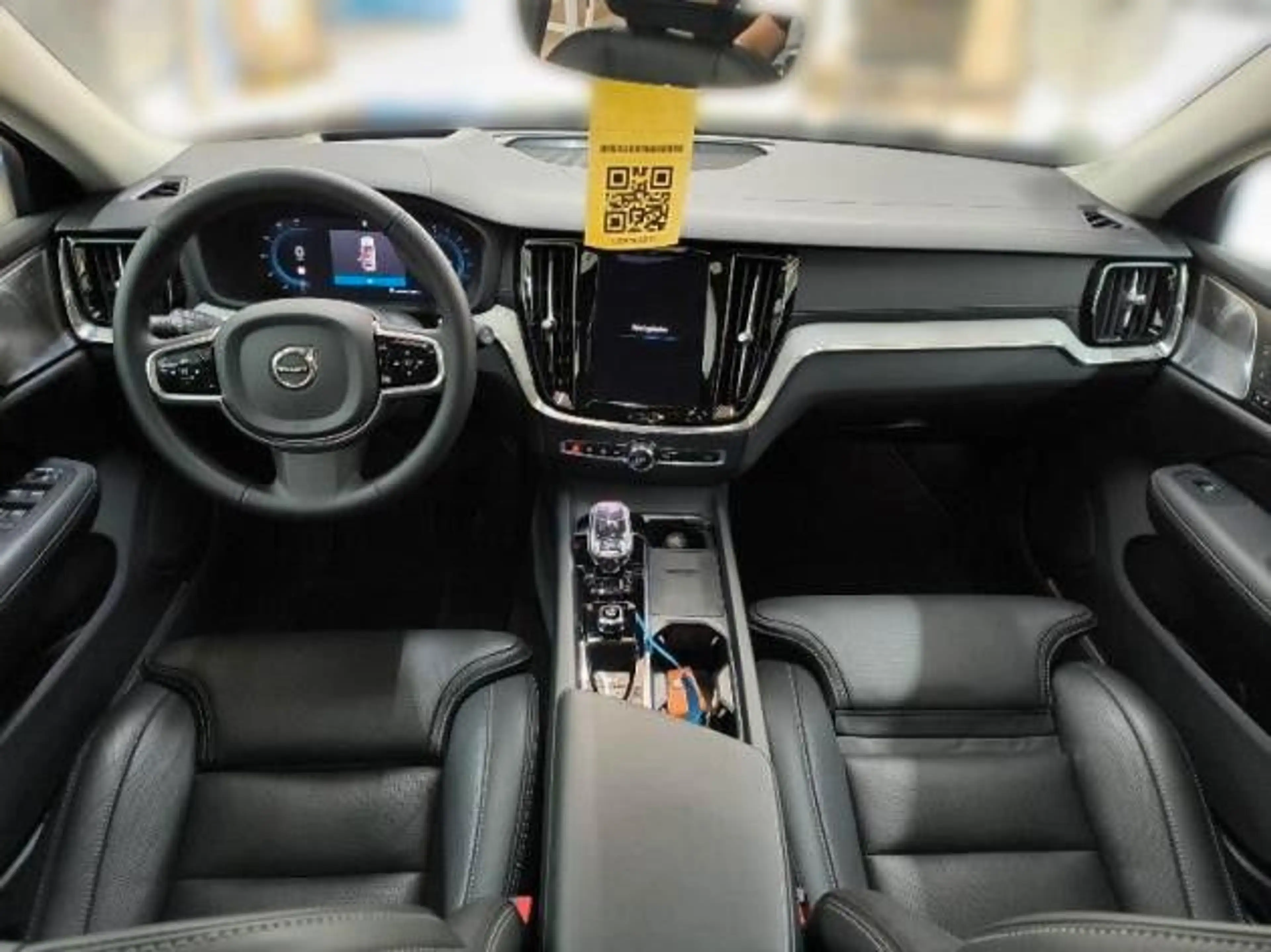 Volvo V60 Cross Country V60 B5 Bright Cross Country — photo 10